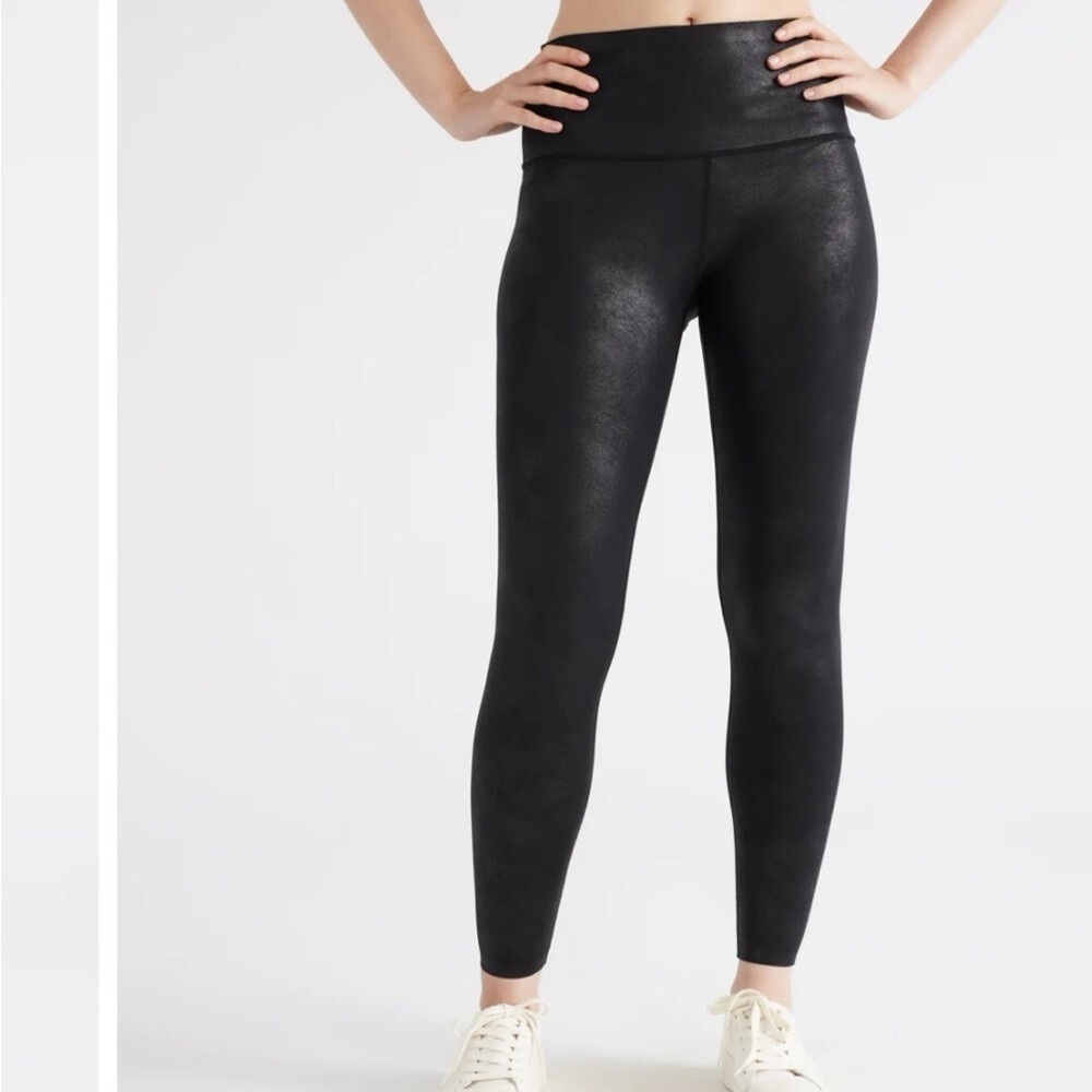 Knix papaya leggings
